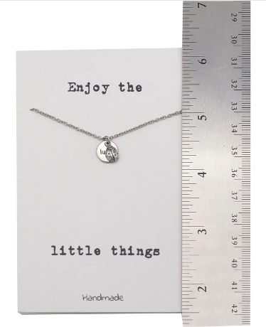 Quinnlyn & Co. Lucky Circle Ladybug Pendant Necklace, Handmade Gifts for Women with Inspirational Quote on Greeting Card