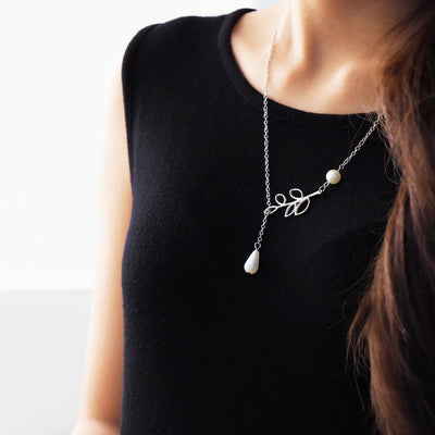 Alice Bridesmaid Gifts Leaf Pearl Pendant Lariat Necklace